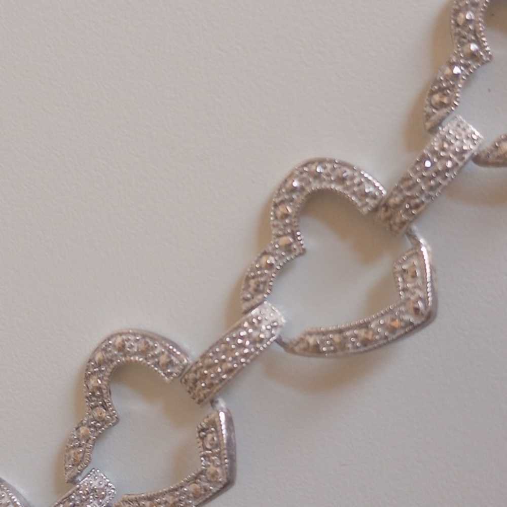 Heart Bracelet FREE With $25 Purchase - Picture 2 of 5